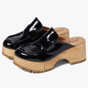 NWOT Free People Corbin black patent leather mules